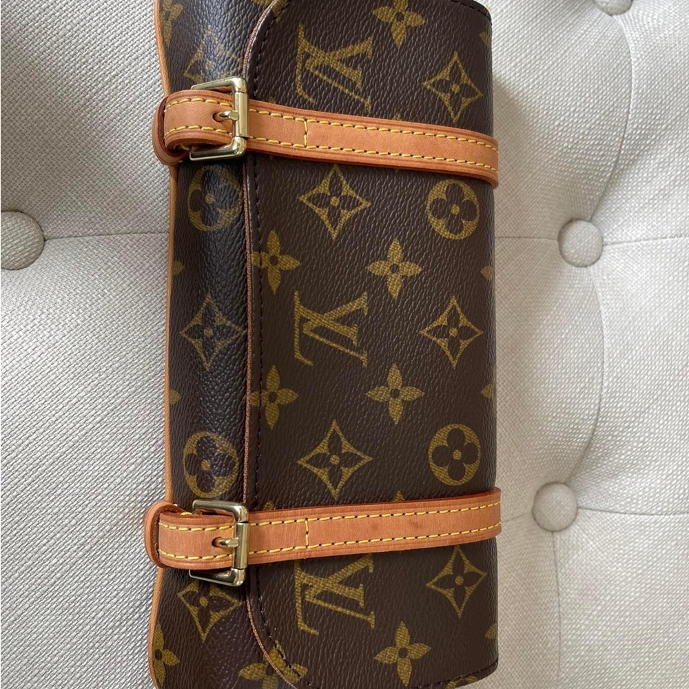 Louis Vuitton Marelle Belt Bag Brown Canvas - Picture 9 of 12